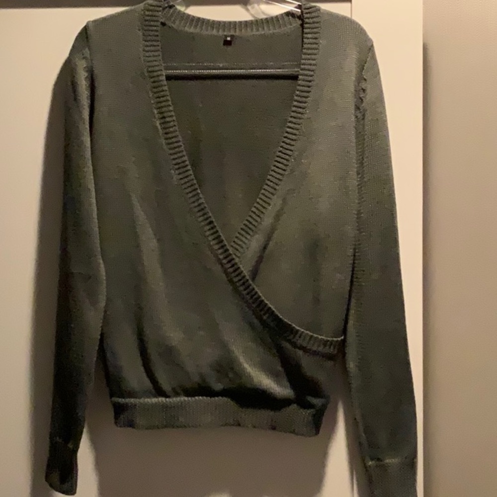 Gray sweater